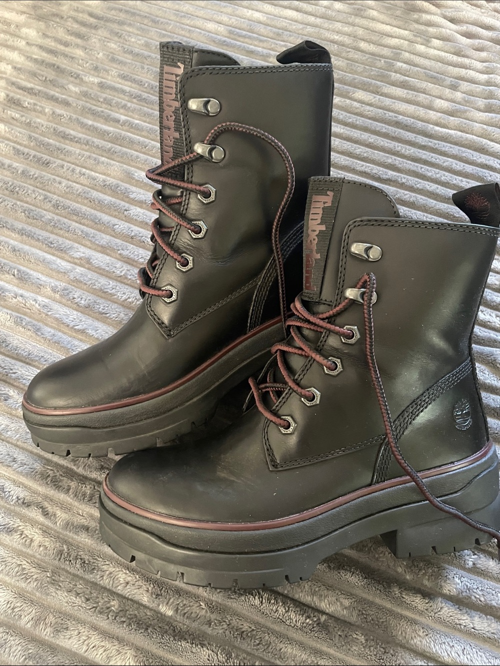 Timberland Women’s Black Leather Waterproof Lace-Up Work Boots